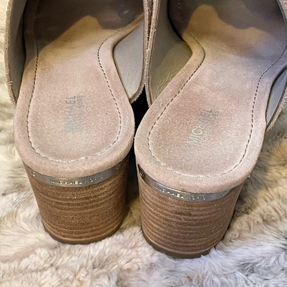 Michael Kors Leather Clogs Sz 10M - Picture 8 of 9